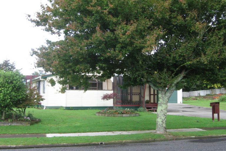 Photo of property in 27 Dreghorn Place, Tokoroa, 3420