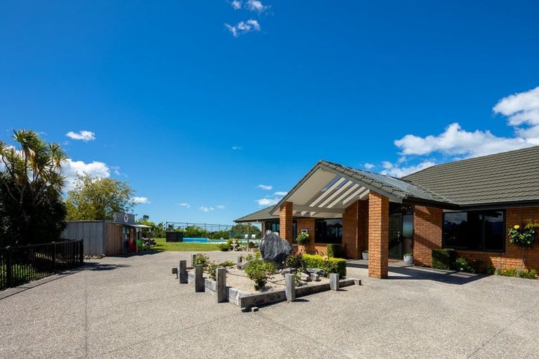 Photo of property in 82 Brooks View Heights, Tasman, Upper Moutere, 7173