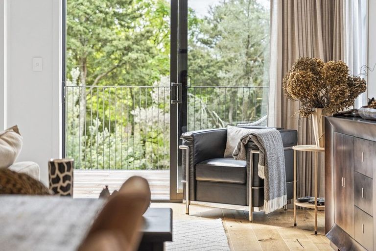 Photo of property in 19 Lakewood Lane, Cambridge, 3434