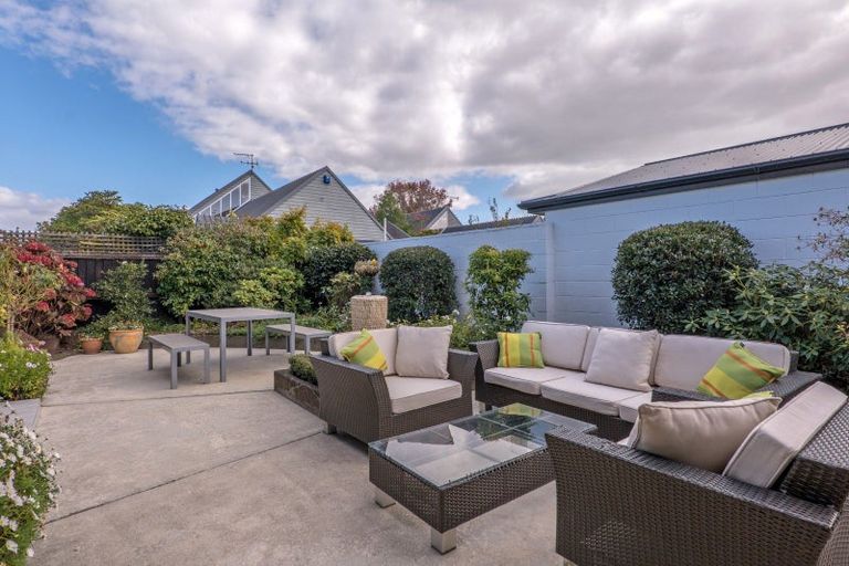Photo of property in 15 Mcdougall Avenue, St Albans, Christchurch, 8014