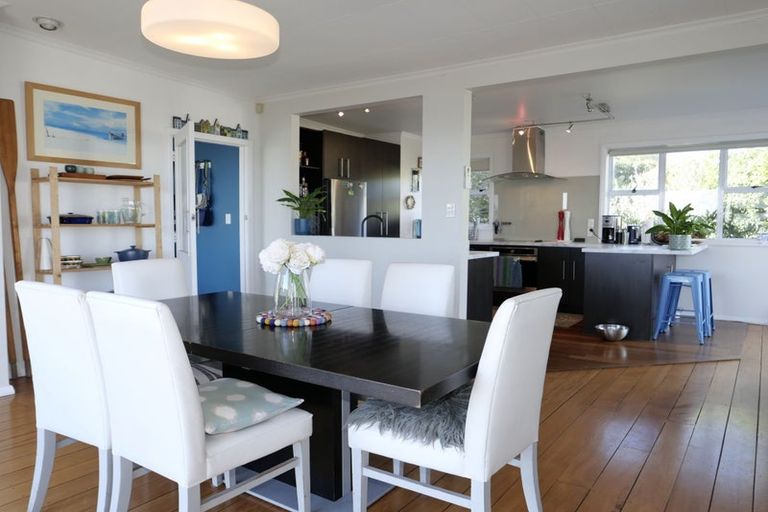 Photo of property in 7 Jeep Road, Raumati South, Paraparaumu, 5032