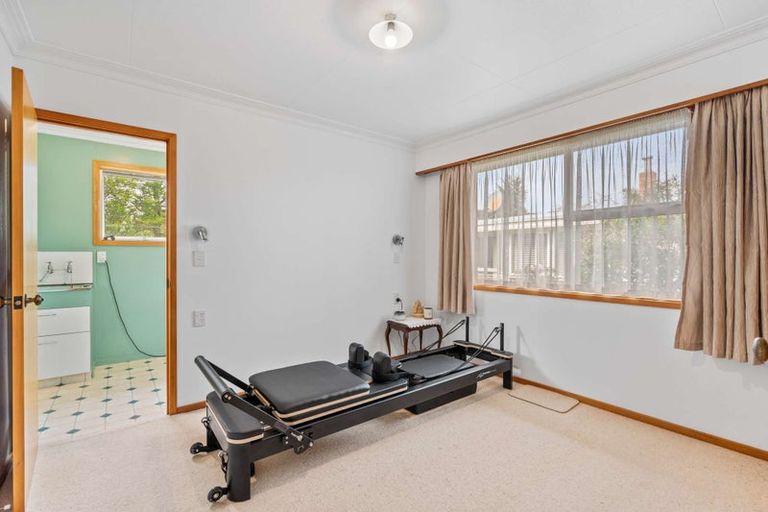 Photo of property in 10 Cherry Lane, Balclutha, 9272