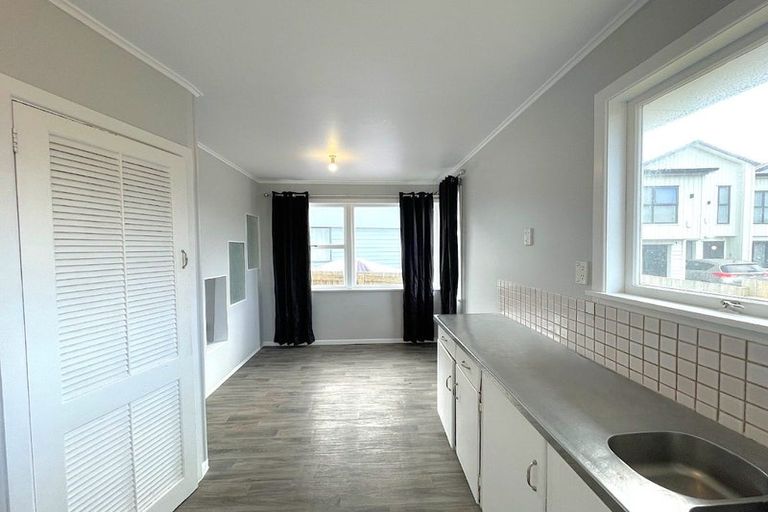 Photo of property in 12 Jenkins Place, Manurewa East, Auckland, 2102