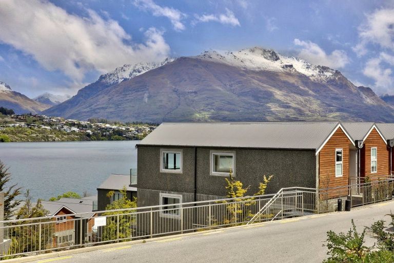 Photo of property in Breakfree Alpine Village, 20/643 Frankton Road, Queenstown, 9300