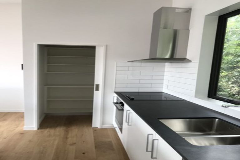 Photo of property in 18a Oriental Terrace, Oriental Bay, Wellington, 6011