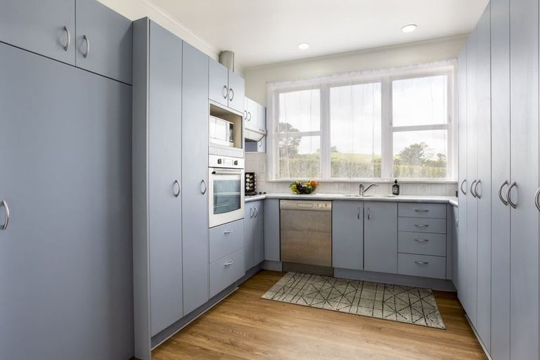 Photo of property in 616c Peak Road, Helensville, 0875