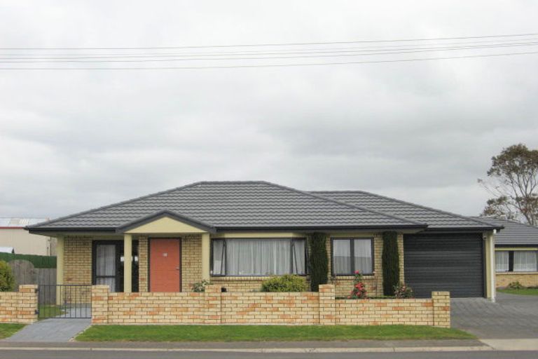 Photo of property in 2a Hannan Road, Whitianga, 3510