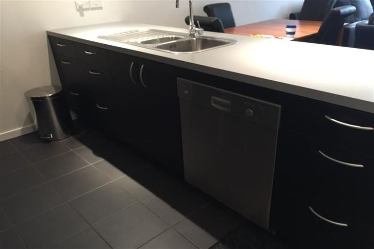 Photo of property in 4g/1 Hanson Street, Mount Cook, Wellington, 6021