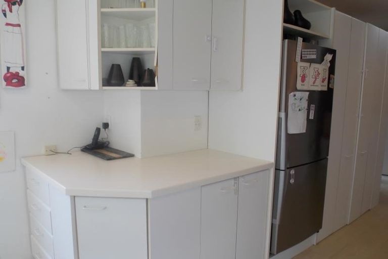 Photo of property in 10 Rama Crescent, Khandallah, Wellington, 6035