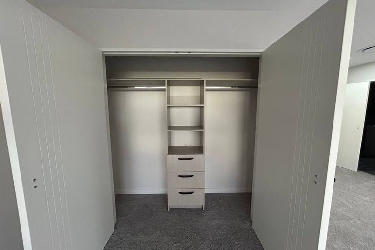 Photo of property in 41b Gracechurch Drive, Flat Bush, Auckland, 2016