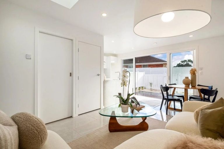 Photo of property in 9b Lappington Road, Otara, Auckland, 2023