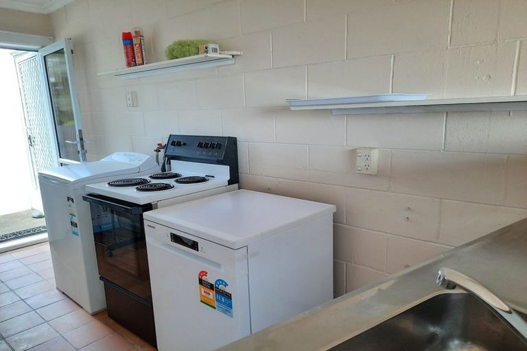 Photo of property in 2/465 Hibiscus Coast Highway, Orewa, 0931