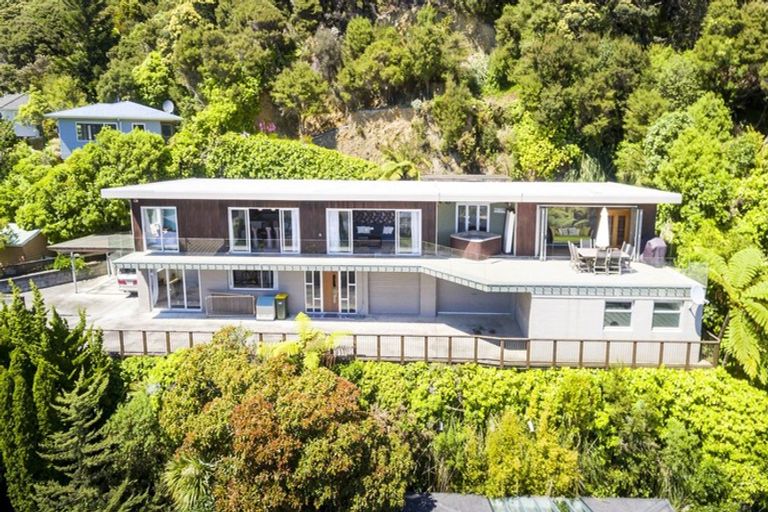 Photo of property in 14 Chanel Grove, Waterloo, Lower Hutt, 5011
