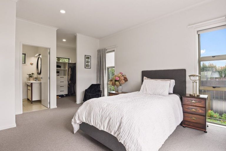 Photo of property in 20 Devoy Drive, Owhata, Rotorua, 3010