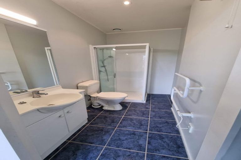 Photo of property in Grandstand Apartments, 37/80u Kent Terrace, Mount Victoria, Wellington, 6011