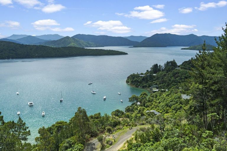 Photo of property in 126 Port Underwood Road, Waikawa, Picton, 7281