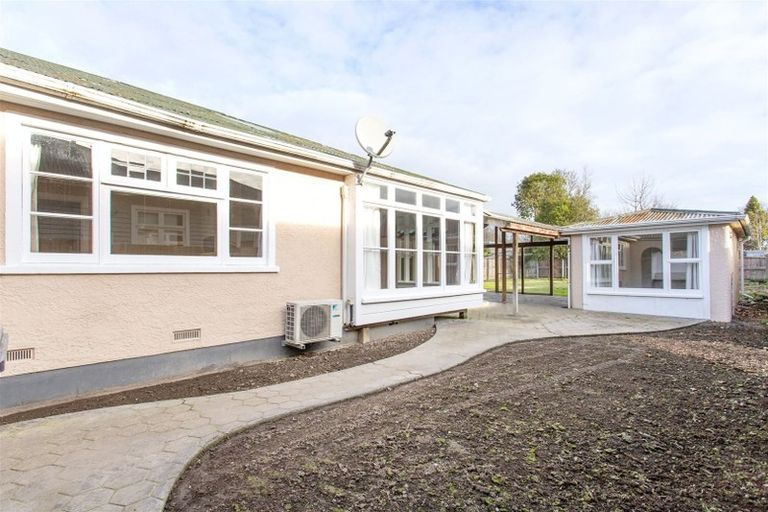 Photo of property in 229 Cranford Street, St Albans, Christchurch, 8014