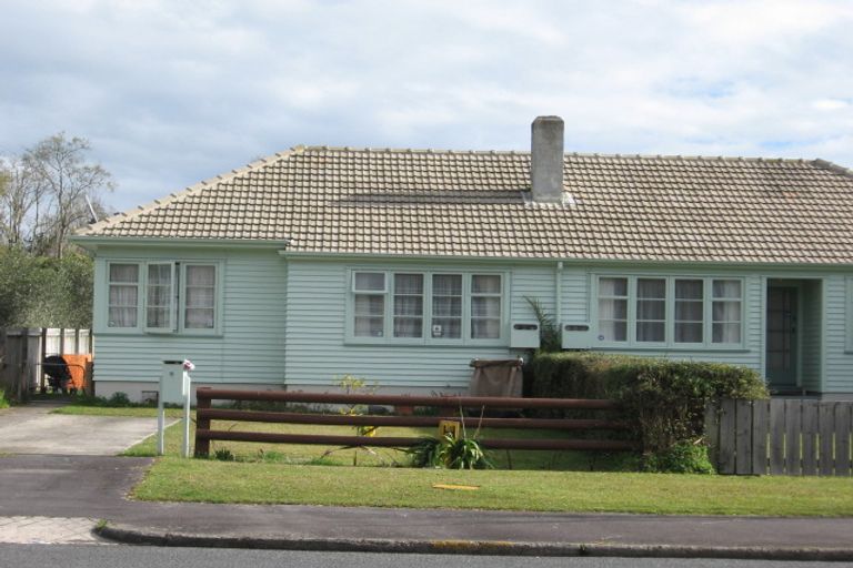 Photo of property in 15 Casey Avenue, Fairfield, Hamilton, 3214