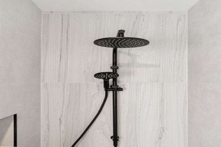 Photo of property in 144b Bellevue Road, Brookfield, Tauranga, 3110