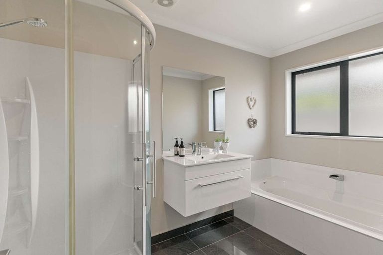 Photo of property in 27 Denimes Crescent, Rolleston, 7614