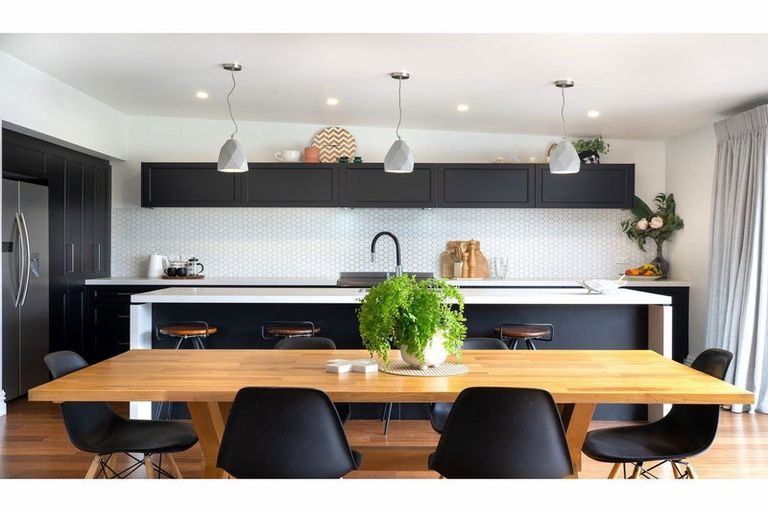 Photo of property in 9 Nairn Street, Spreydon, Christchurch, 8024