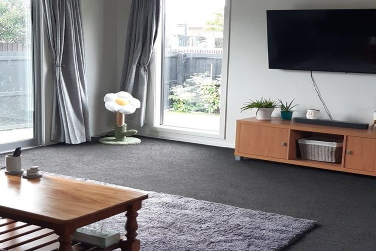Photo of property in 89 Bassett Street, Burwood, Christchurch, 8083