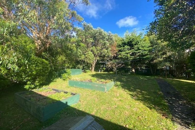Photo of property in 8 Arapiko Street, Johnsonville, Wellington, 6037
