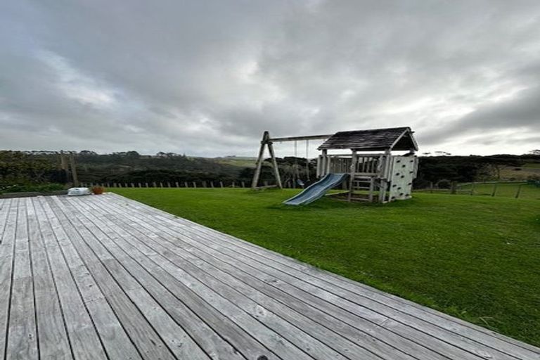 Photo of property in 32 Young Garden Lane, Waimauku, 0881