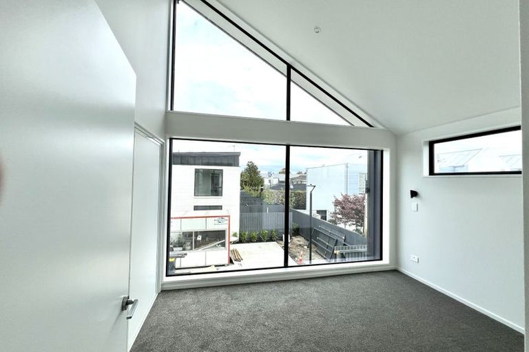 Photo of property in 4/62 Derby Street, St Albans, Christchurch, 8014