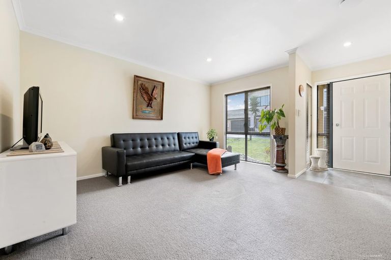 Photo of property in 21 Whitbourne Heights, Manurewa, Auckland, 2105