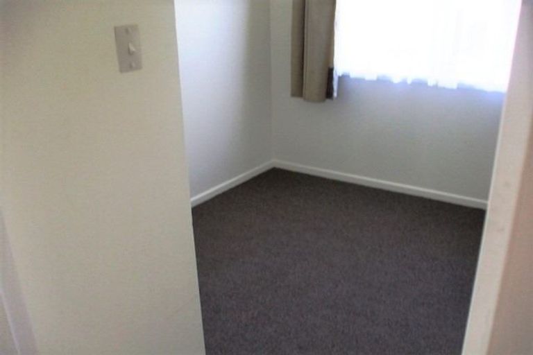 Photo of property in 84 Hine Road, Wainuiomata, Lower Hutt, 5014