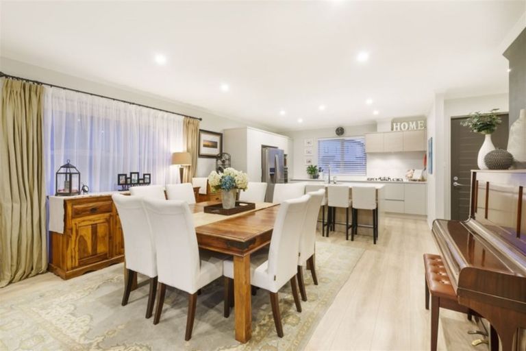 Photo of property in 29 Nganui Avenue, Takanini, 2112