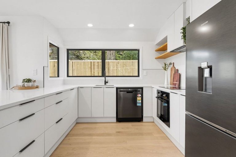 Photo of property in 144b Bellevue Road, Brookfield, Tauranga, 3110