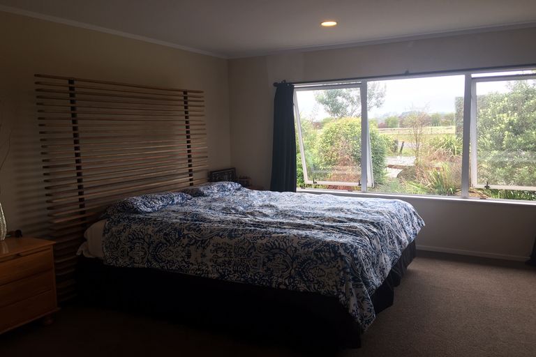 Photo of property in 27 Riverside Way, Ngaruawahia, Huntly, 3771