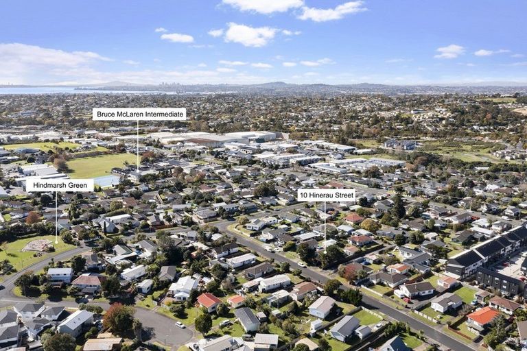 Photo of property in 10 Hinerau Street, Henderson, Auckland, 0612