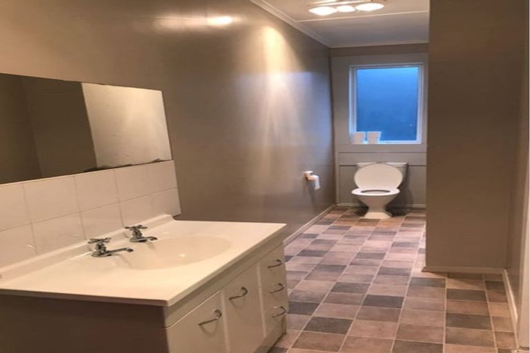 Photo of property in 41 Merton Street, Trentham, Upper Hutt, 5018