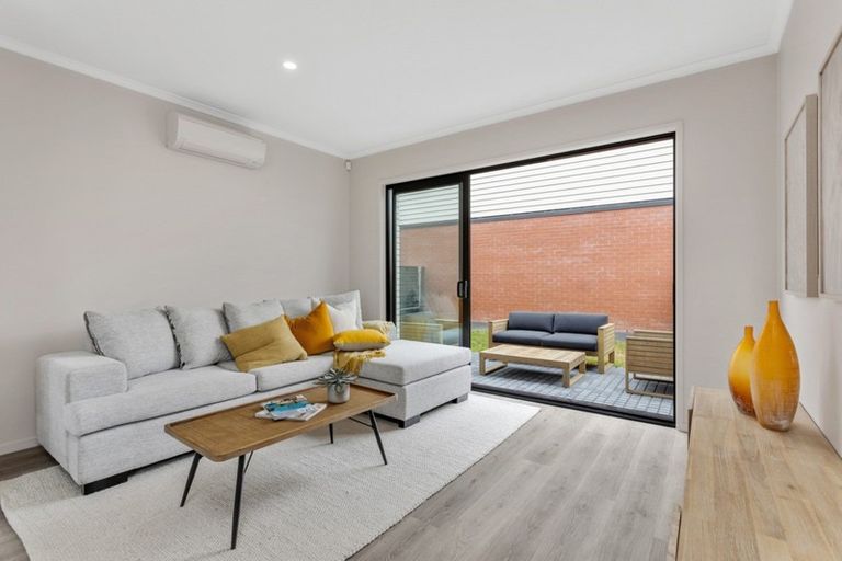 Photo of property in 14 Peihana Road, Hobsonville, Auckland, 0616