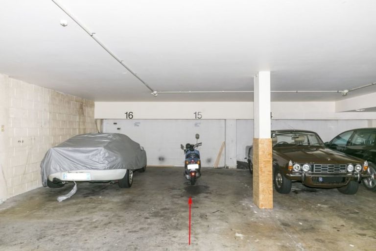 Photo of property in 5u2 Hopper Street, Mount Cook, Wellington, 6011