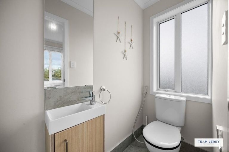Photo of property in 35 Arrowsmith Drive, Flat Bush, Auckland, 2019