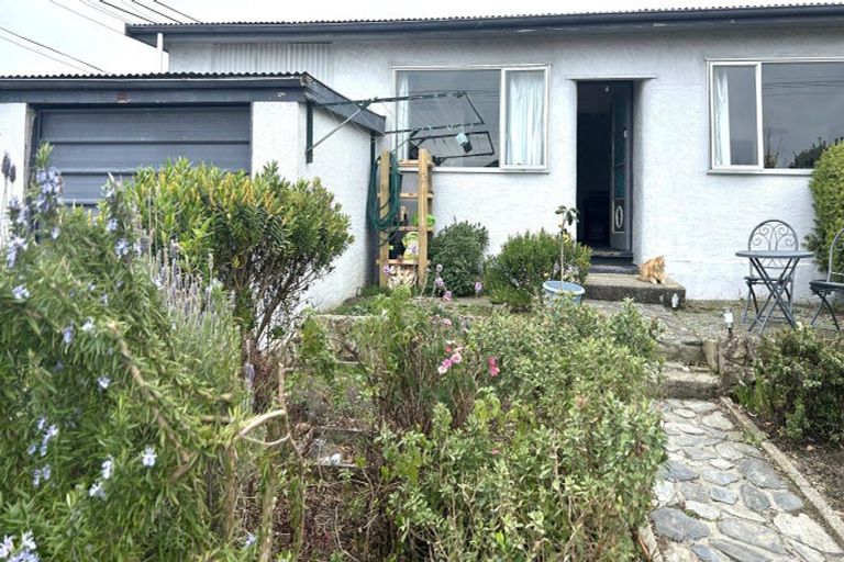 Photo of property in 40 Hull Street, South Hill, Oamaru, 9400
