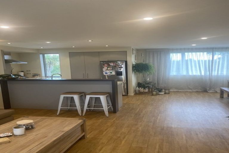 Photo of property in 6e Henley Green, Northwood, Christchurch, 8051