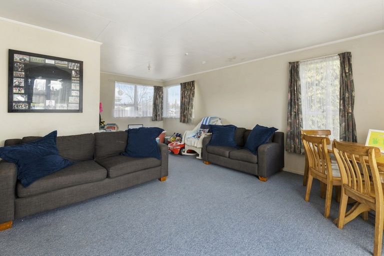 Photo of property in 27 Mountbatten Place, Tokoroa, 3420