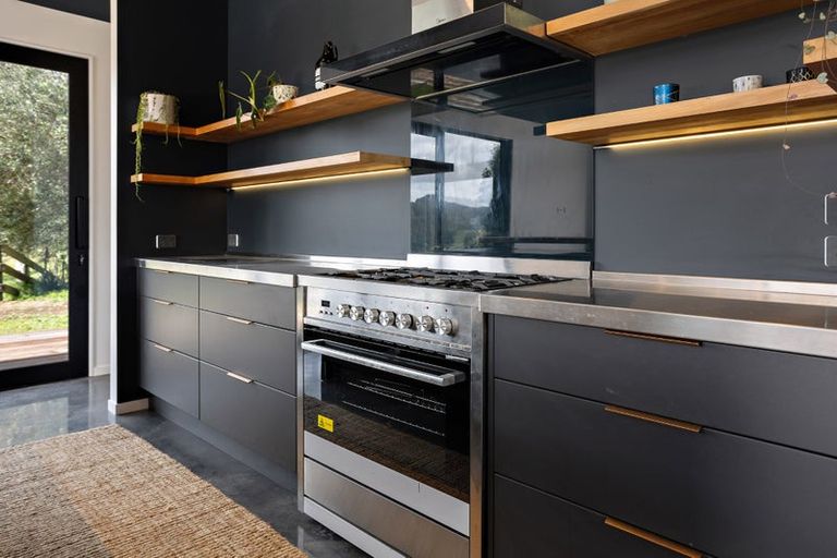 Photo of property in 75 Fagan Lane, Kaimarama, Whitianga, 3591