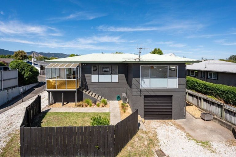 Photo of property in 1/70 Songer Street, Stoke, Nelson, 7011