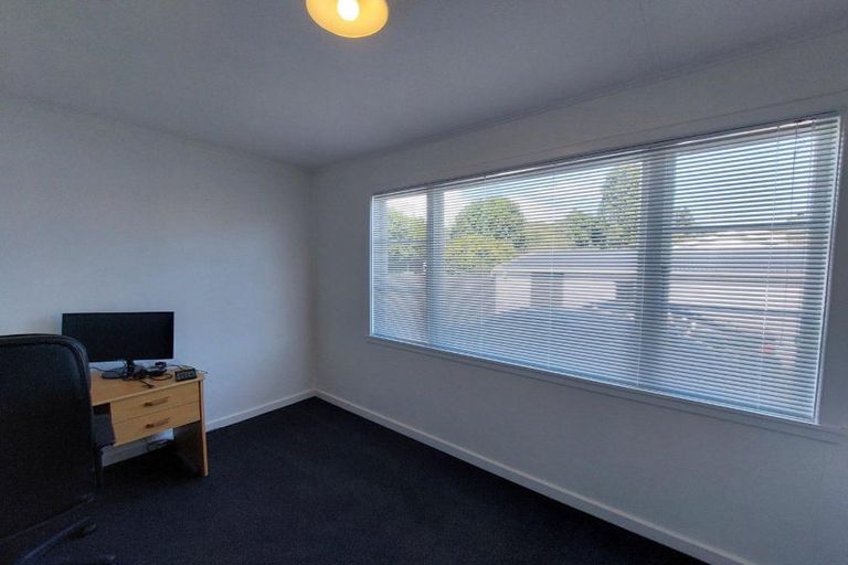 Photo of property in 206 Ngamotu Road, Spotswood, New Plymouth, 4310