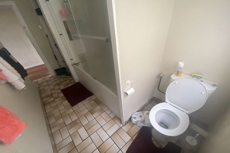 Photo of property in 27a Tanera Crescent, Brooklyn, Wellington, 6021