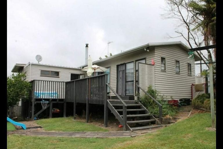 Photo of property in 15 County Place, Tirau, 3410