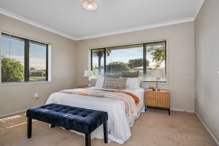 Photo of property in 2 Pemberton Crescent, Greerton, Tauranga, 3112