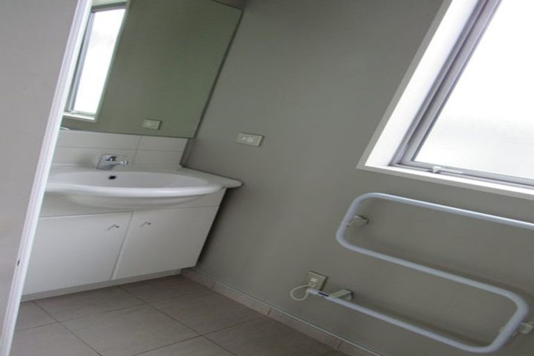 Photo of property in 172d Edgeware Road, Edgeware, Christchurch, 8013