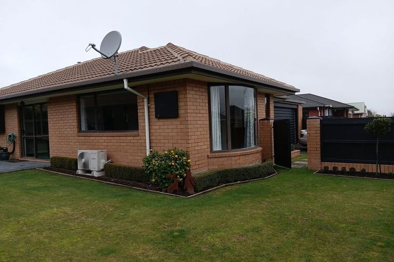 Photo of property in 1/21 Kintyre Drive, Broomfield, Christchurch, 8042